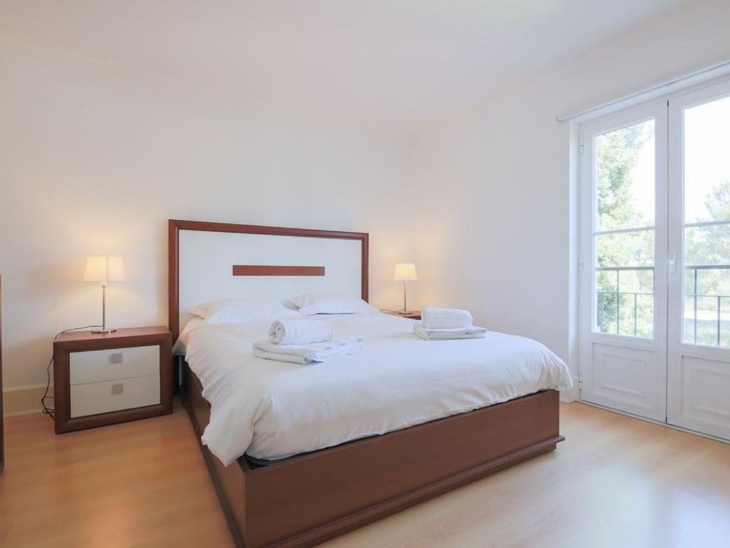 Villa Garidas Titanio - Modern And Spacious 5 Bedroom For 10 - Private Gated Pool Lisboa
