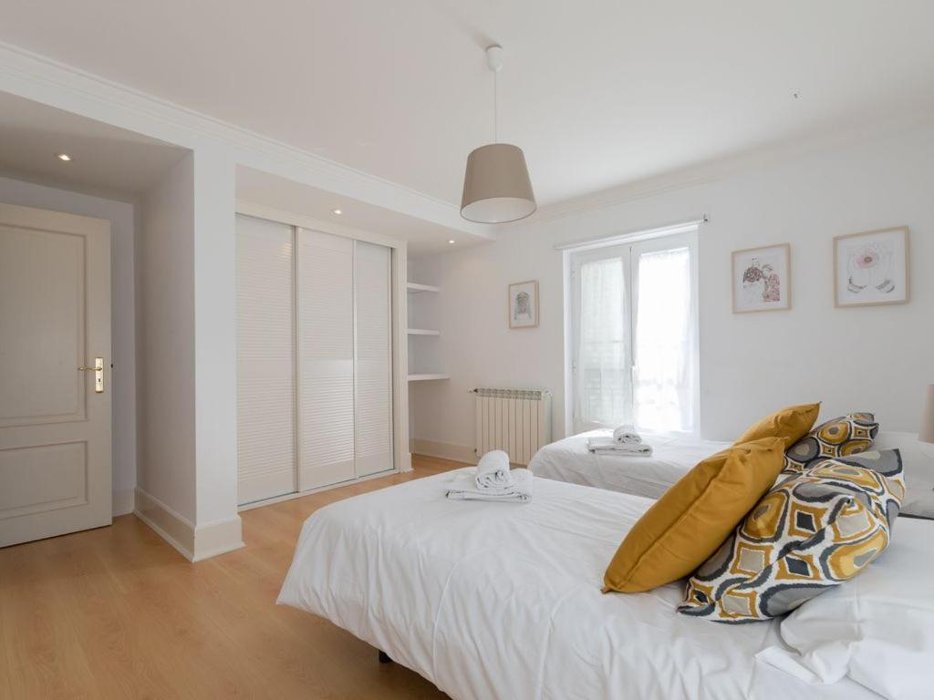 Garidas Titanio - Modern And Spacious 5 Bedroom For 10 - Private Gated Pool * Lisboa